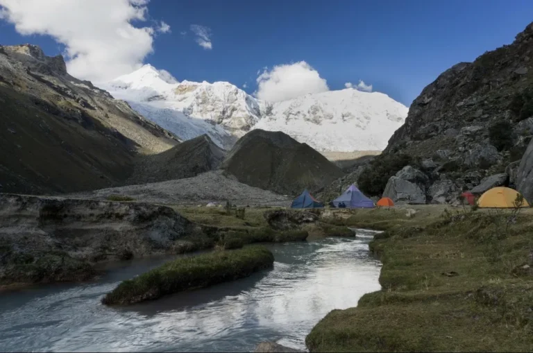 Campamento en el Trek Santa Cruz