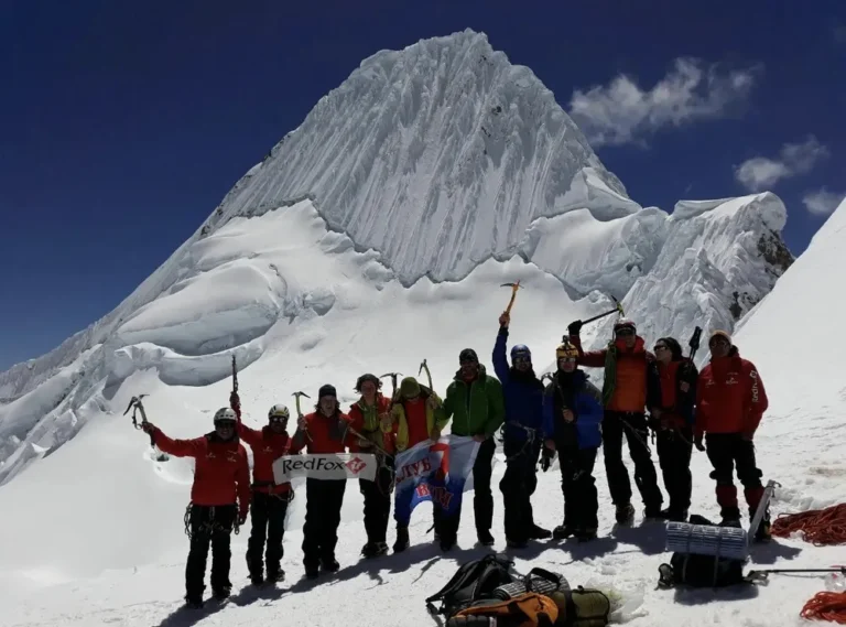 Campos base Nevado Alpamayo
