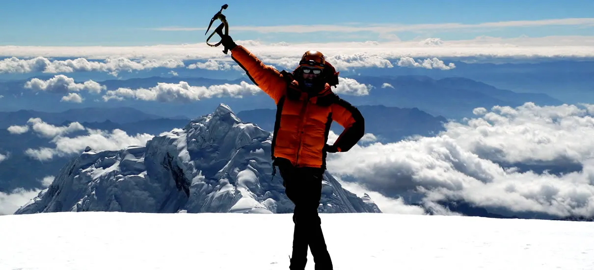 climbing nevado huascaran